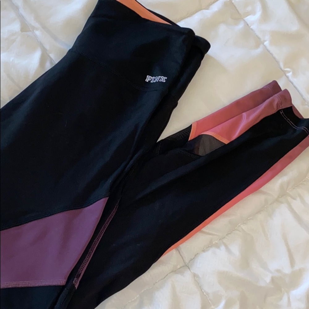 PINK leggings with ombré and mesh detail! Size S
